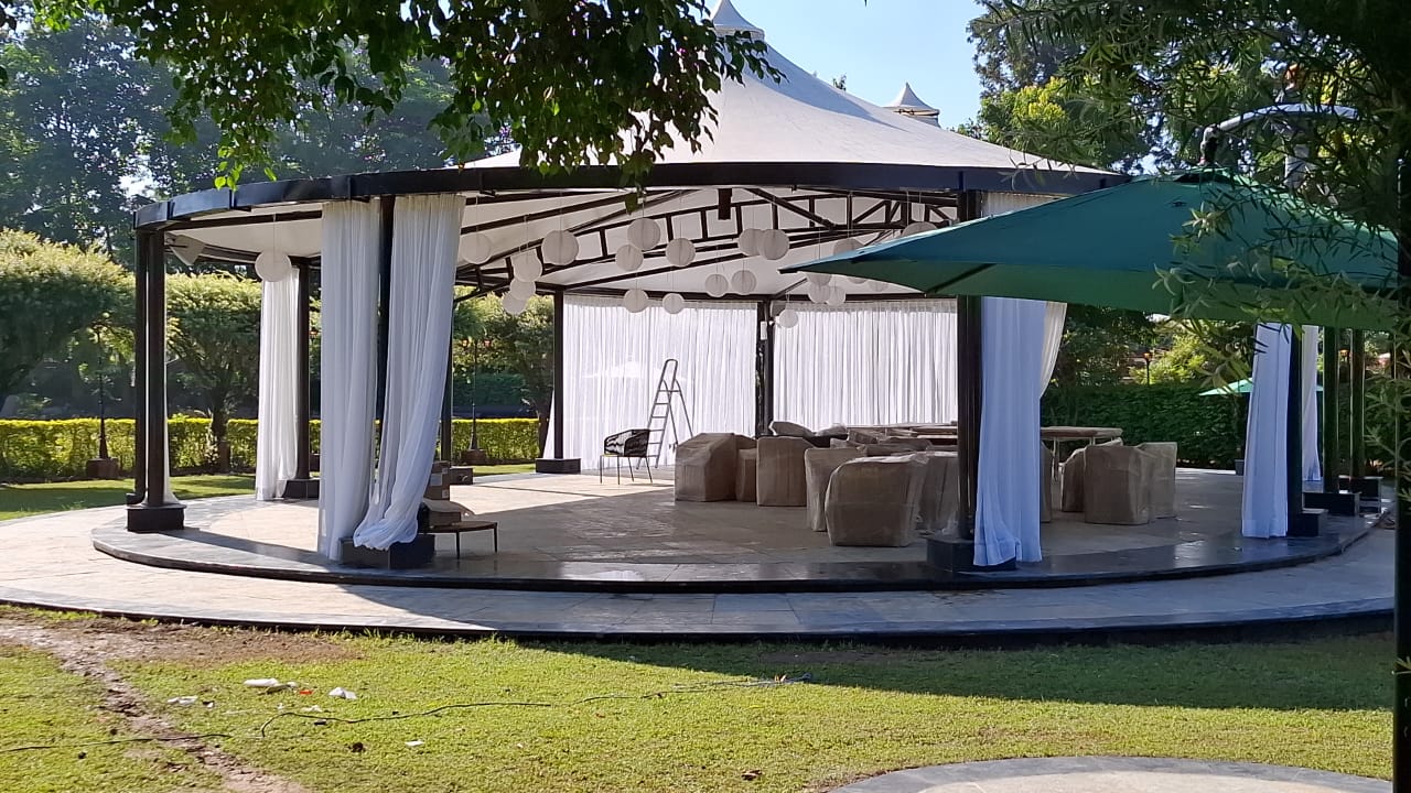 Retractable roofing solutions